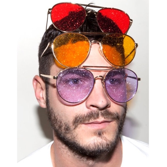 UO Planet i Space Cowboy Sunglasses - Picture 2 of 3